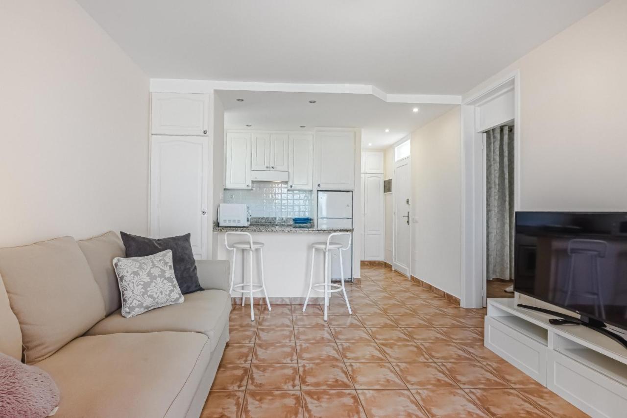 Apartment America - 150 Meters From The Beach, Free Wi-fi *