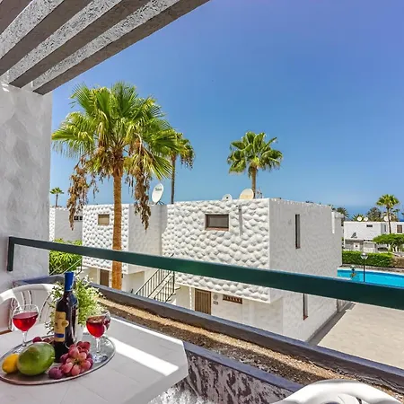 Apartment Apart America - 150 Meters From The Beach, Free Wi-Fi Arona  Exterior photo