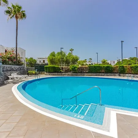 Apartment Apart America - 150 Meters From The Beach, Free Wi-Fi Arona  Exterior photo